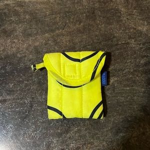 Baggu Puffy Earbuds Case